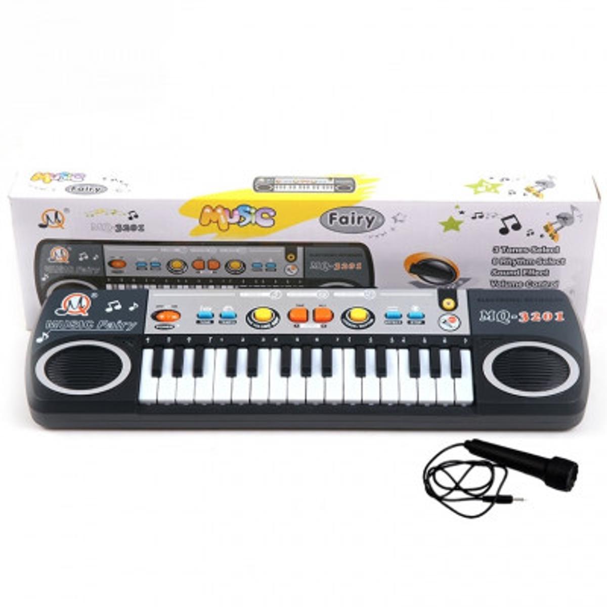 Piano Keyboard with Microphone
