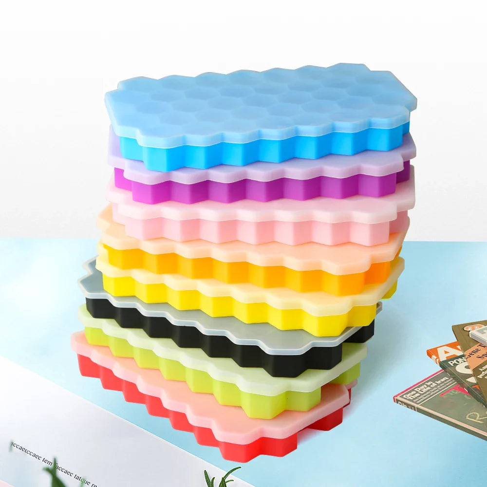 Honeycomb Ice Cube Tray With Lid