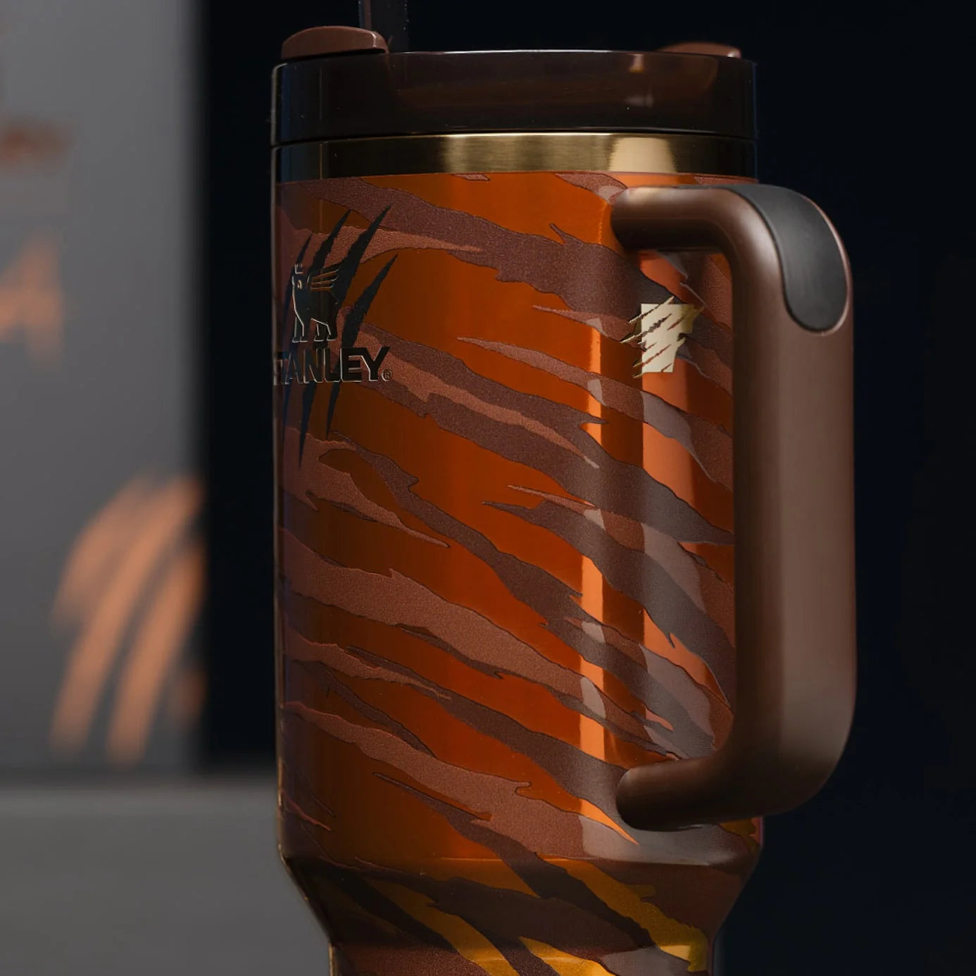 TYLA TYGER QUENCHER 40OZ